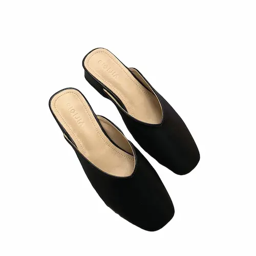 Casual shoes
